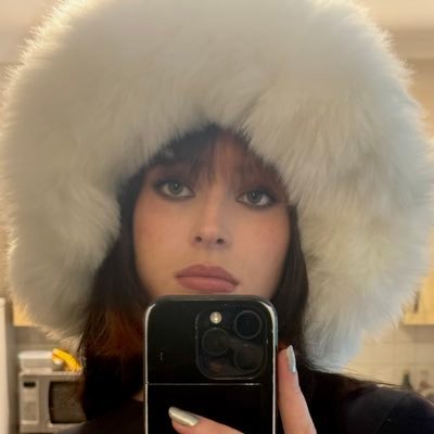 SaskiaGoodwill's profile picture. :P