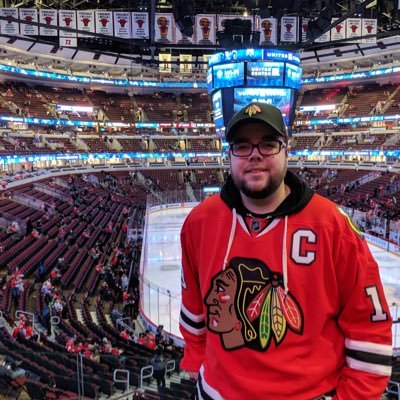 WindyTwinCity's profile picture. The world is a vampire  #SeeRed #Blackhawks #DaBears