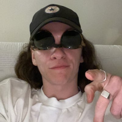 JMSvid's profile picture. editor • motion designer • visual artist  — experimenting with AI