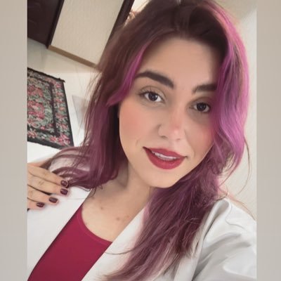 aaiiiddaa's profile picture. انسان شادی نیستم اما مبتذل چرا.