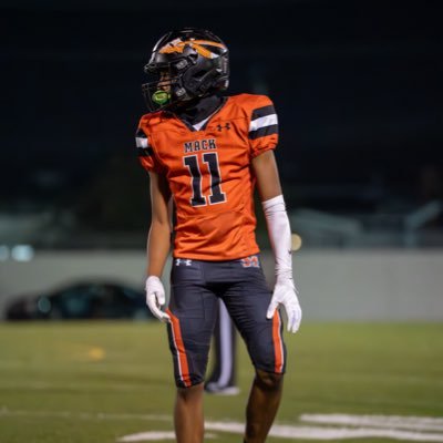CO/2028 || Hs: McClymonds 🧡🖤|| Email: jessiesocool78@gmail.com 5’11 148 || ATH || track and basketball ||