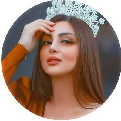 إن لي كيان مصون وأني روحٌ ثمينة لا أقبل أن يمسها عابرٌ لا يفرق بين لمعة الزركون والألماس ويظن كلاهما من زجاج ..🌸