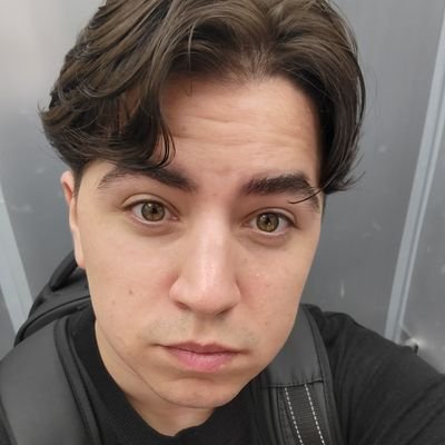 karukarukun04's profile picture. 170/H4/G/P15太/ドSとM 

東京に住んでいるのアメリカ人です！もっと友達を作りたいです。よろしくお願いします！リアル◎

女のDMは✖