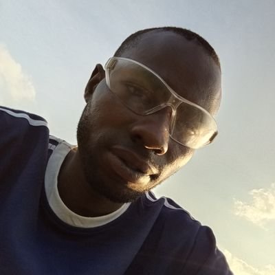 MKumzhi90774's profile picture. 