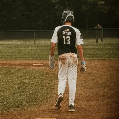 3B/RF| Muncy Jr/SR HS 2029'| Height: 6'1 | Weight: 168 Ibs|GPA:3.6| Baseball Email: maddixsnyder13@gmail.com|