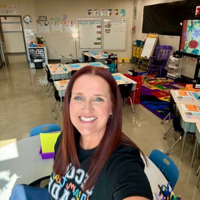 2nd grade teacher. Wife. Dog Mom. Daughter. UTSA Track and Field 2013 🤙🏻 🧡💙🤍I’m always striving to keep learning!