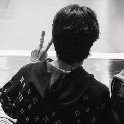 chuwautista's profile picture. 13yrs #YOLO
                                                                                            
I'm on the verge of suicide.