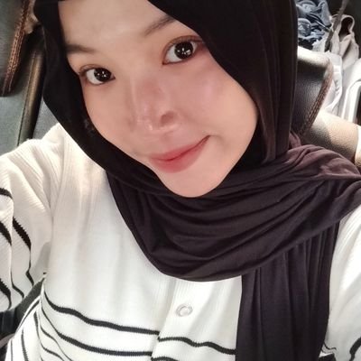 Ichaputw's profile picture. hi fellas