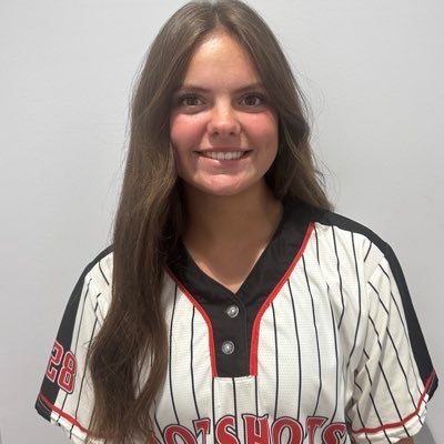 Hotshots National Nelson/Knight • Orange Beach High School 🎓2028 • 1B/Utility • 4.4 GPA 📚annastynmoye2028@gmail.com