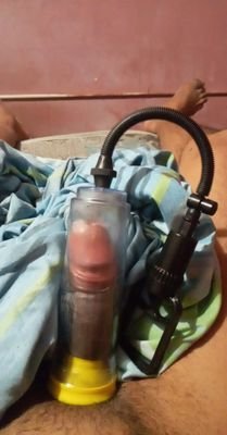 love buying used platform heels, and sucking trini pussy