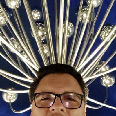 tesmijuca's profile picture. Amante de las plantas, los libros, el vino, la buena charla, algo solitario y negativo, leal y sí, algo inseguro.