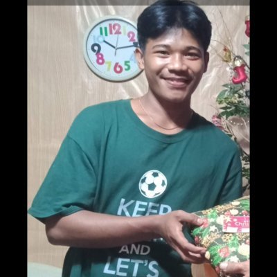 PeterSi93150814's profile picture. Single