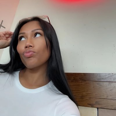 Maemarkey's profile picture. Lifestyle 🌺🏖️|| Cinephile 🎞️|| Ava is my strength and resurrection❤️. #Bitcoin