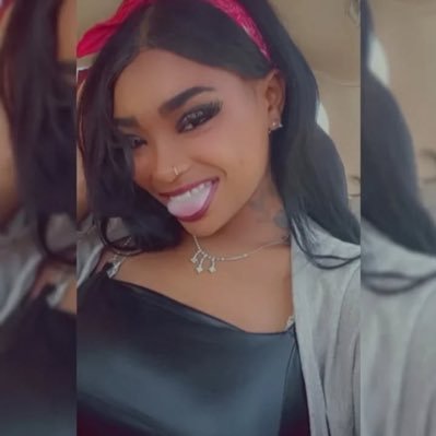 RosieDoll699's profile picture. #ProudMom #SecretFreak #SexxyRedBone #NewAcct