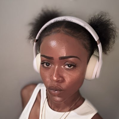 capricorn sun☀︎︎ sagittarius moon☽ scorpio rising↑ @obviouslytianna