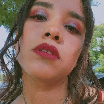 Un corazón roto siempre valdrá la pena.🤍🖤 |
Mexicana 🇲🇽 | Taurina 🐮 | Actriz 🎭