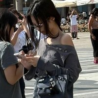 nini❤︎ (@jdnuek) 's Twitter Profile