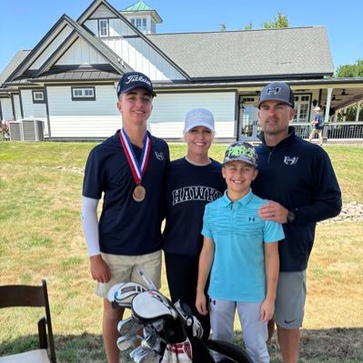 ✝️Proud husband & father. Blessed to coach young men and teach them life lessons related to sports! Head Football Coach, Boys Athletic Coord. - Hendrickson H.S.