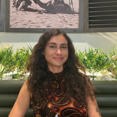comradekarla's profile picture. free Palestine
