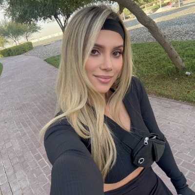 Passionate about America 🇺🇸, news enthusiast, fitness lover, and outdoor hiking fan. Always stand on the side of justice in public opinion and morality