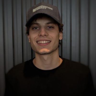 marinartu's profile picture. Estudiante de Lic. en Sistemas 💻 | Backend Developer | Blockchain & AI