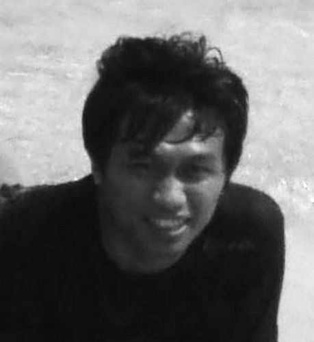 widhi_yk's profile picture. 