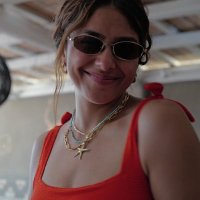 DAILY DOSE OF MRUNAL THAKUR (@mrunal_thakur7) 's Twitter Profile