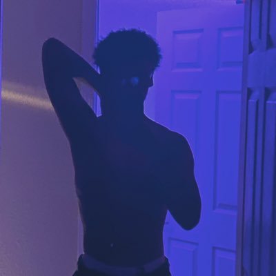 oh look you, found me🙃 || ♉︎ || 6 foot 1 || dms open for business 😈