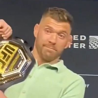 Lifeanalyst2000's profile picture. 