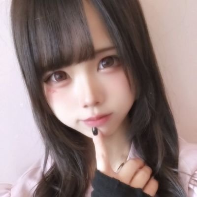 @giselle_mine にいる【合法ロリ担当のバンギャ系いもうと】 / DMお店管理 / V系×ココシン×じゃがりこ×ポテロング×ピンモン&ルビーレッド×メタモンLOVE^ ܸ. ̫ .ܸ ^ / 148cmの低身長いもうと / 18さい / 前垢(cocoro__mine)凍結しましたтт