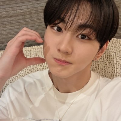 𐙚 love page for #엔하이픈 ⋆ meowz n pocketz. . . ִ💌🎧 fan account ✩