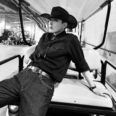 JewelsOli99's profile picture. Weeb/Multi 💜 Monsta X 06/06/22 TXT 05/23/23-05/24/23 05/26/24
J-Hope 03/27/25 Stray Kids 06/06/25 Ateez 08/16/25