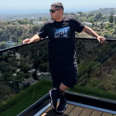| Bi 26 year old | Oral skilled | Vers |$serio13199|Instagram serio_official_ |backup account @serio13199 https://t.co/dpqRndFDV0 Houston 09/19 - 09/22