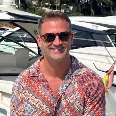 Just Lawrie...Former TV Producer…EastEnders Writer…Burgeoning Scribe and Gay Dad. All views are my own and not the BBC’s.