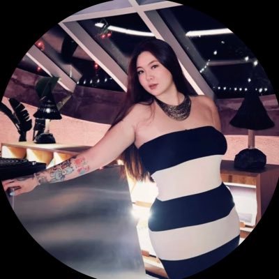 listentome00099's profile picture. 身高170cm 体重85kg  纹身反差辣妹 不喜勿扰