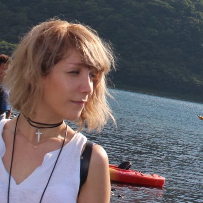 Concept Artist in Tokyo | Mother of 5 Kitties | Nerdiest Tolkienist there ever was, and will ever be 🎨🐱🌿🌌🌏