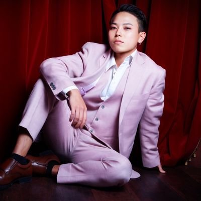 歌舞伎から帰る時に方向を間違えて北海道にきた沖縄人🌺
すすきのホストMichele, s在籍札幌市中央区南5条
西4丁目9-9ビッグ銀座ビル2階