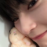 쥬 (@_j1125) 's Twitter Profile