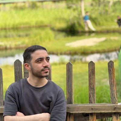 ZekeriyaIs91472's profile picture. iOS Developer