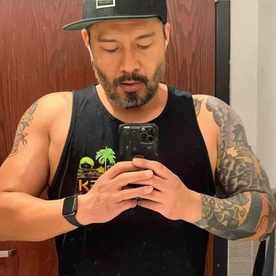 https://t.co/rhm1aVePkw. Bad Joke Teller.NFA. Join my DC if you wanna run games