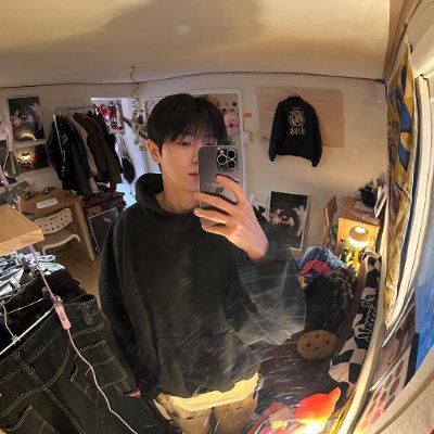 14/she,her/04.03♓/🇻🇳/ENFP/🐸🌼/lyOn, EVOL/ whc, squid game, XO Kitty, ...