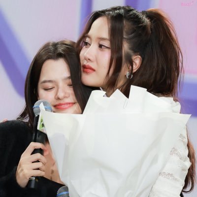 Mind_FB85's profile picture. รักฟรีนเบค สนับสนุนฟรีนเบค #FreenBecky #ฟรีนเบค #srchafreen #beckysang𝐞ls
