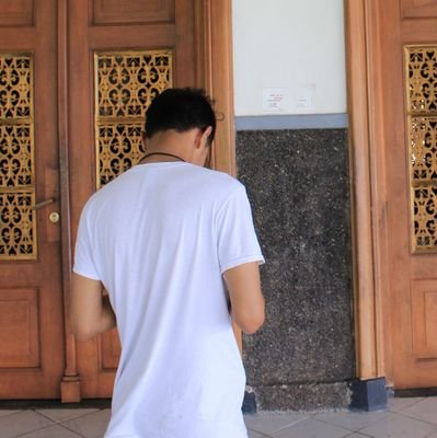 📍Jogja ||
gausah dm, orangnya nyebelin || Telegram link below⬇️