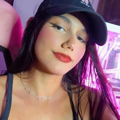 Olá pessoal!🩷 Meu nome Giovana,mas pode me chamar de hori 🌸, amo fazer live.
💎 Twitch - Horipl
📸 Tiktok - Hori.rp