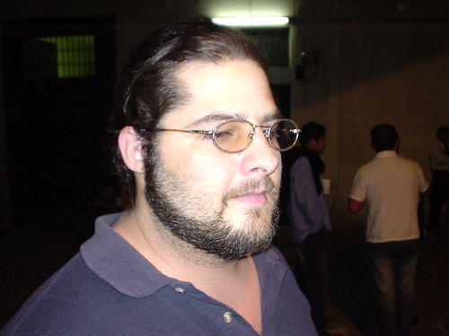 Productor de Cine y TV, Editor y Director Fotografico y de Arte Audiovisual !!
Amante de Guate y su arte !!! Tratando de hacer mas !!!
Artista Plastico !!!
