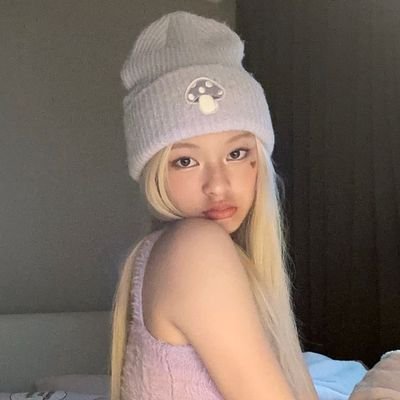 š¾ whiskers
š¤ + casually loving : ive ⢠blackpink ⢠nj ⢠baemon
šā⬠meow meow music brain š¾