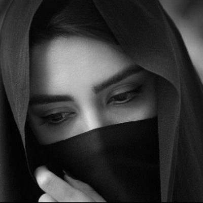 Babanın kızı değilim samimiyetine dikkat et 🔪💍
gönül almayı bilmeyene ömür emanet edilmez 🥀🥀