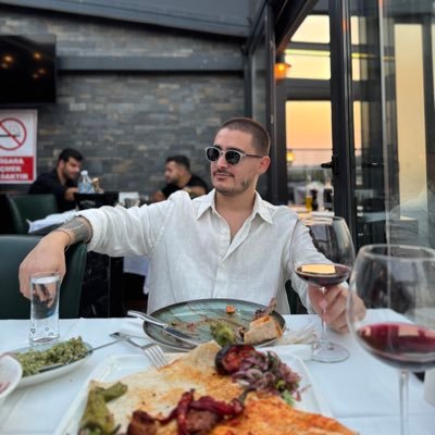 Yusufckrgz's profile picture. şu anda buradasınız.