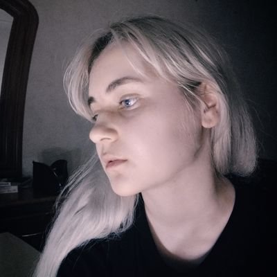 Lana🐦⬛ r*ssians dni Profile