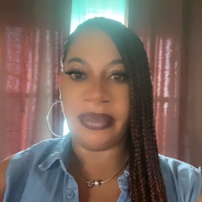 com_Shar49's profile picture. 🇧🇸